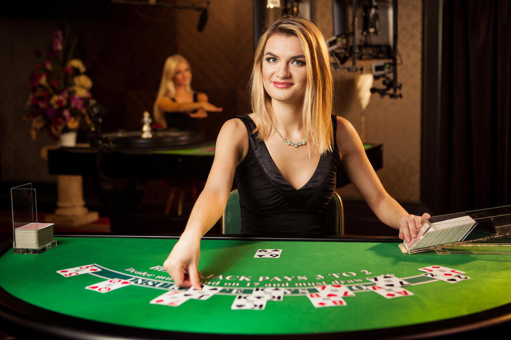 Mengulas Cara Main Live Casino dan Panduan Memilih Game yang Terbaik Casino Online blackjack slot online demo gacor
